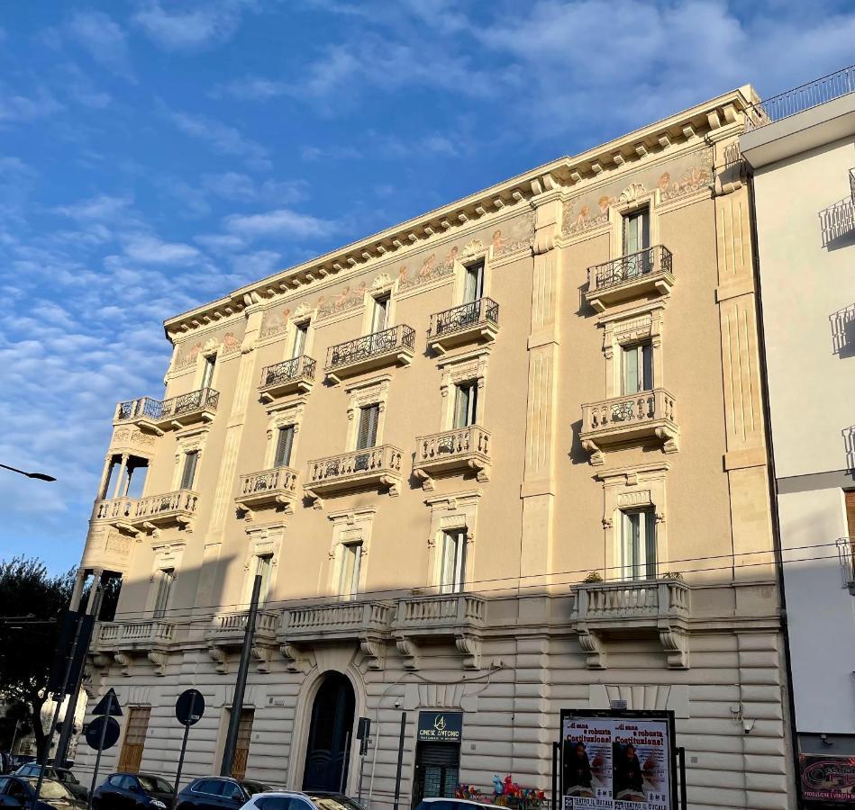 Armonia B&B Lecce Bagian luar foto