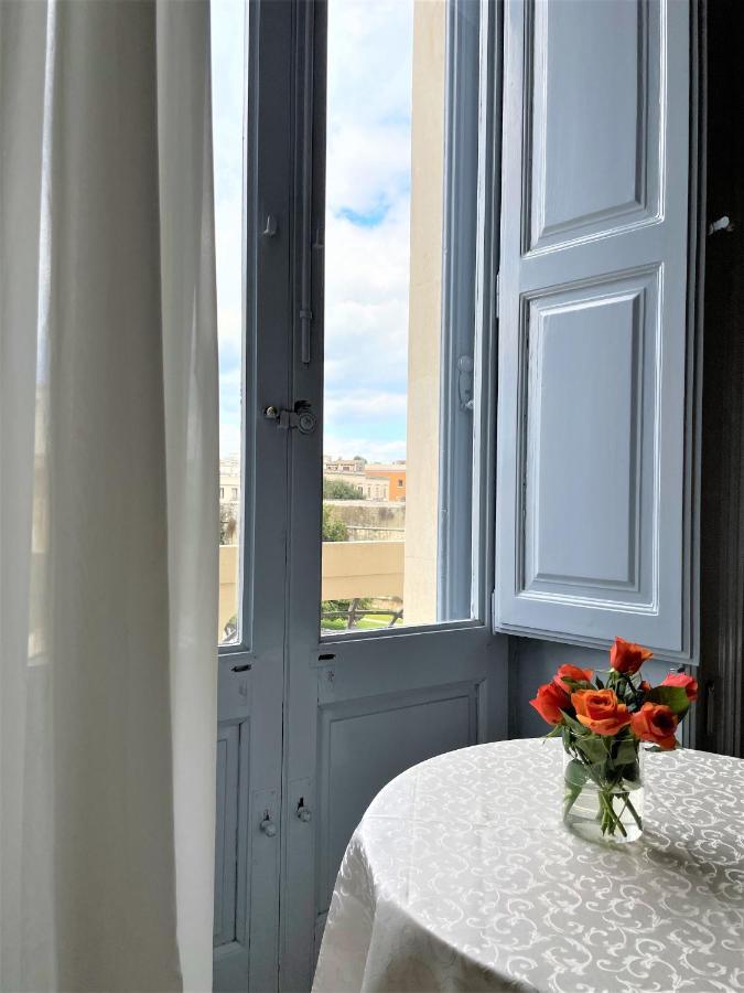 Armonia B&B Lecce Bagian luar foto