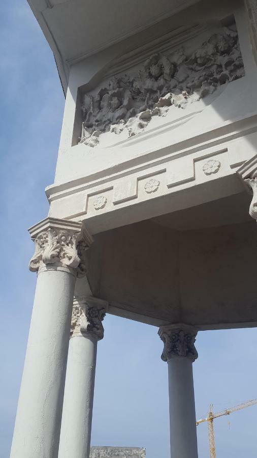 Armonia B&B Lecce Bagian luar foto