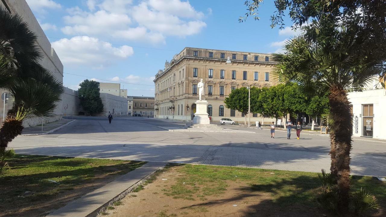 Armonia B&B Lecce Bagian luar foto
